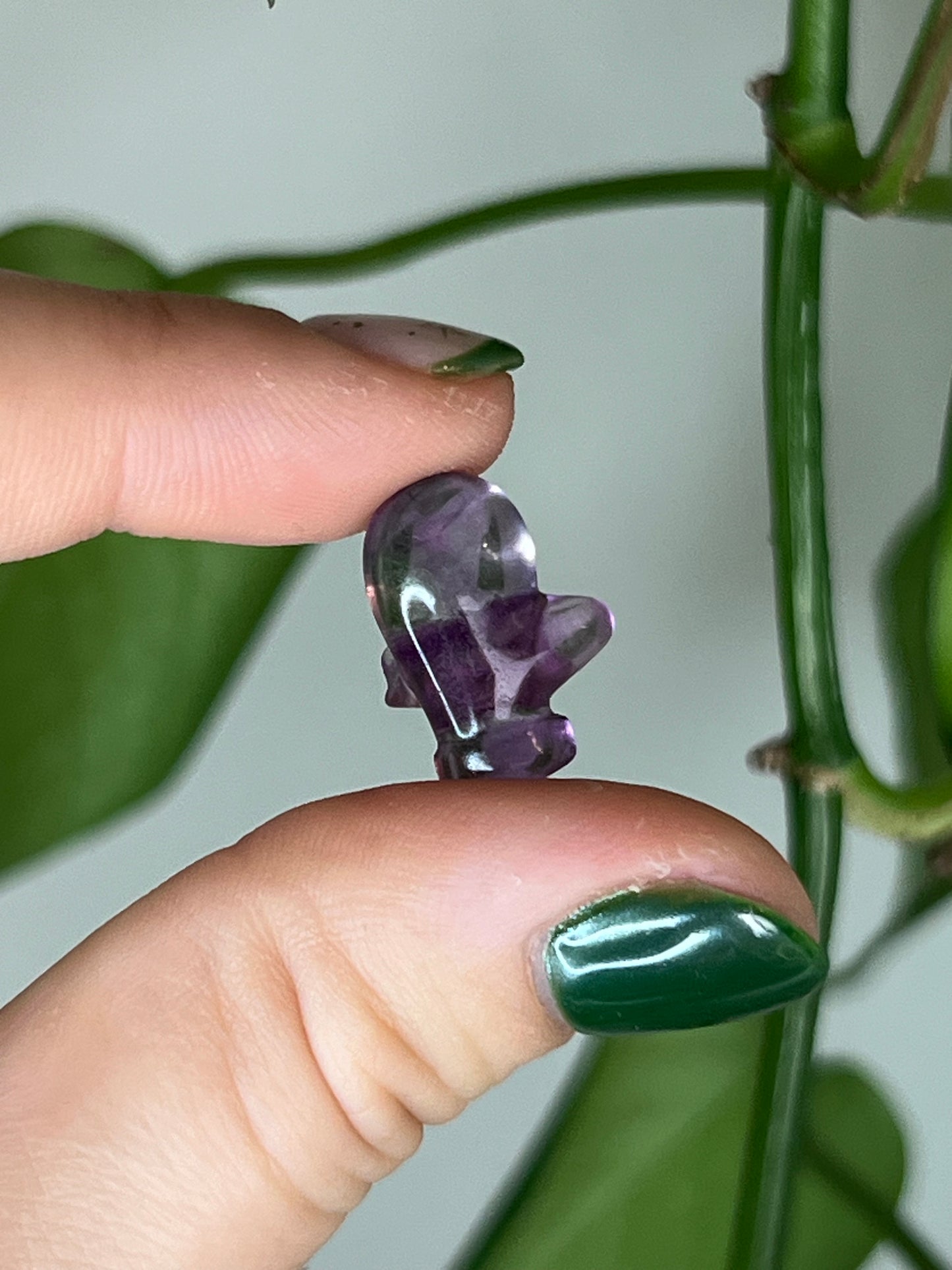 Mini Rainbow Fluorite - Winter Glove with Bow