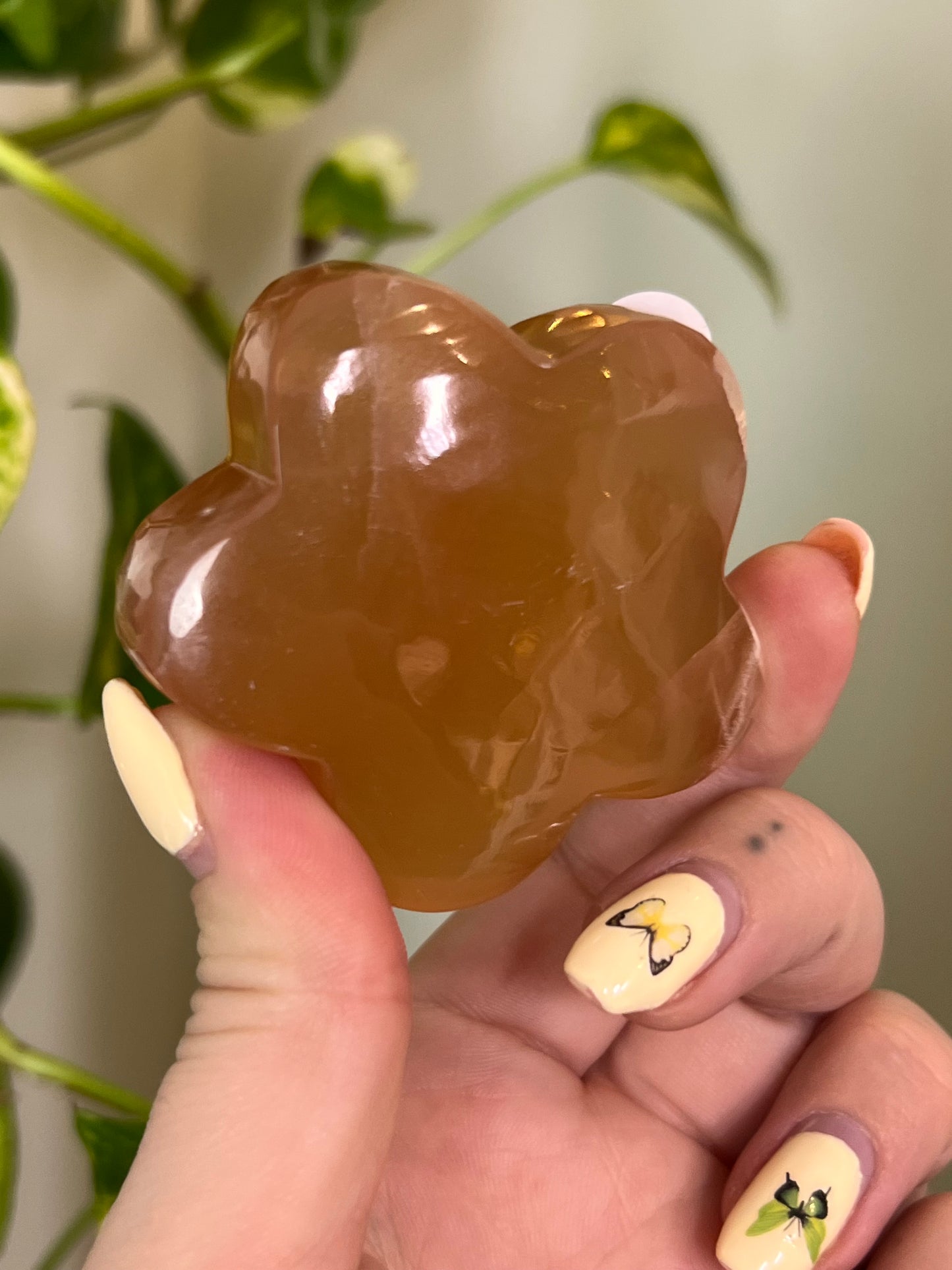 Honey Calcite Groovy Flower - C