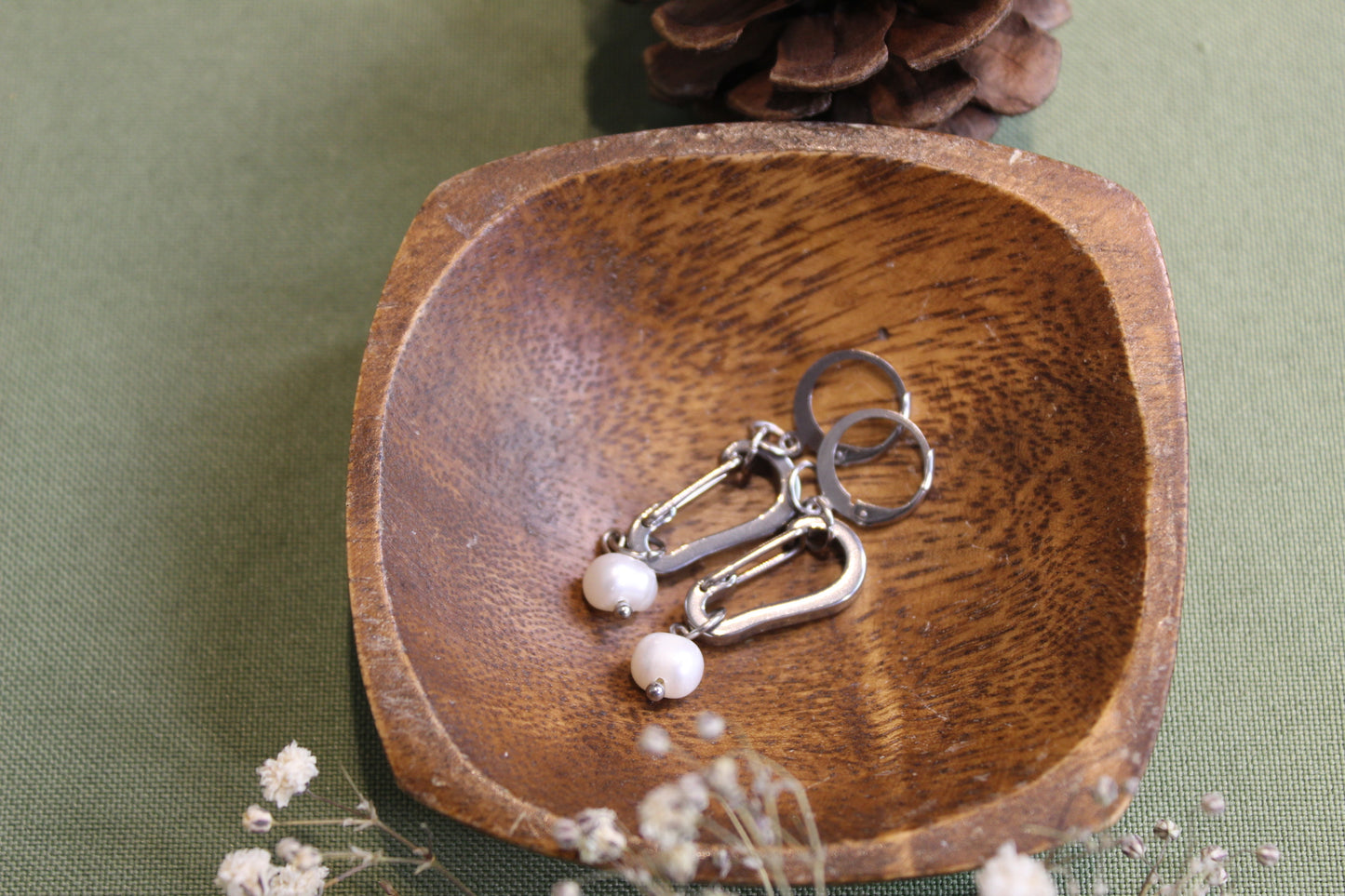 Freshwater Pearl Carabiner Earrings