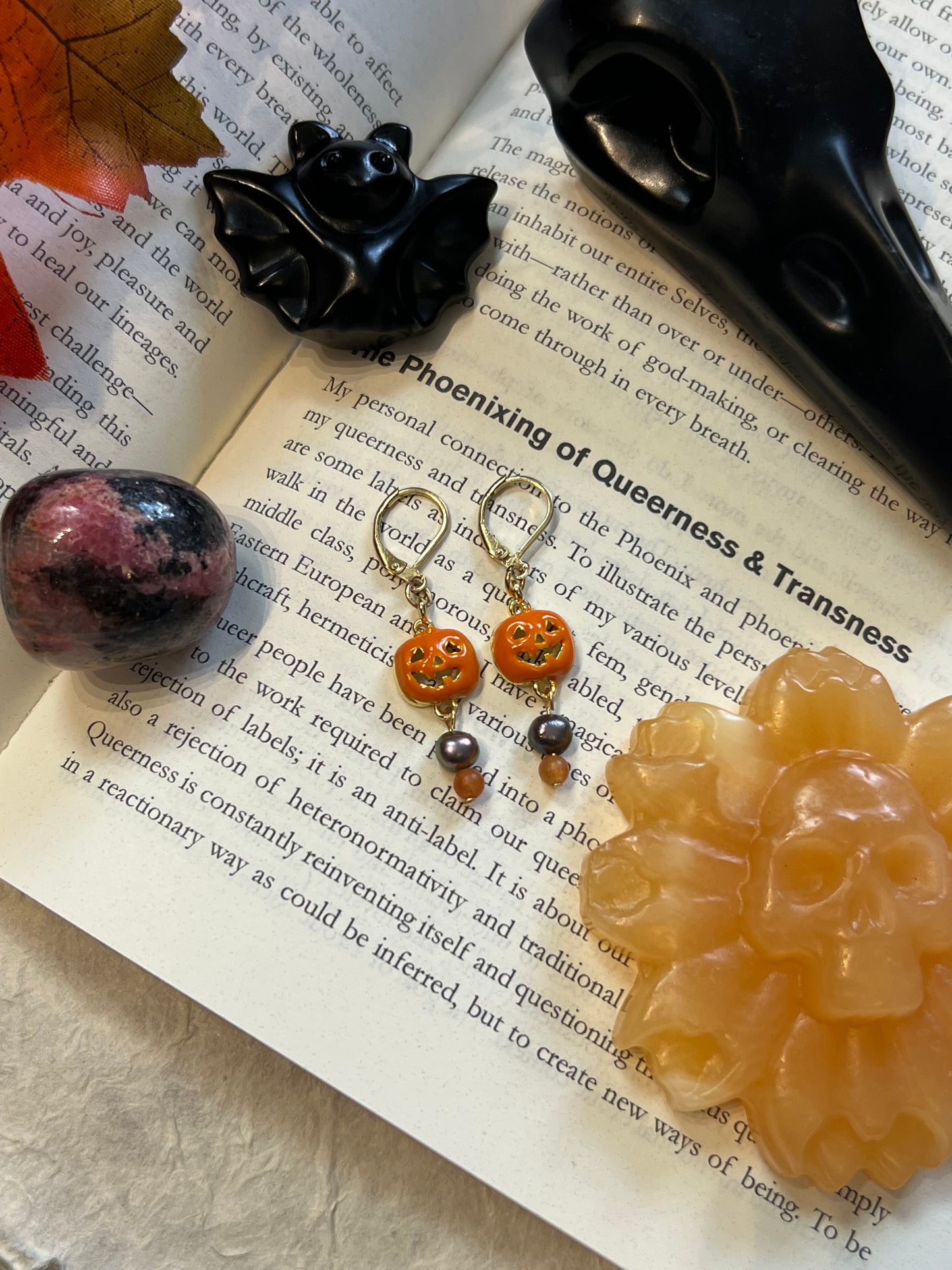 Black Pearl Pumpkin Earrings