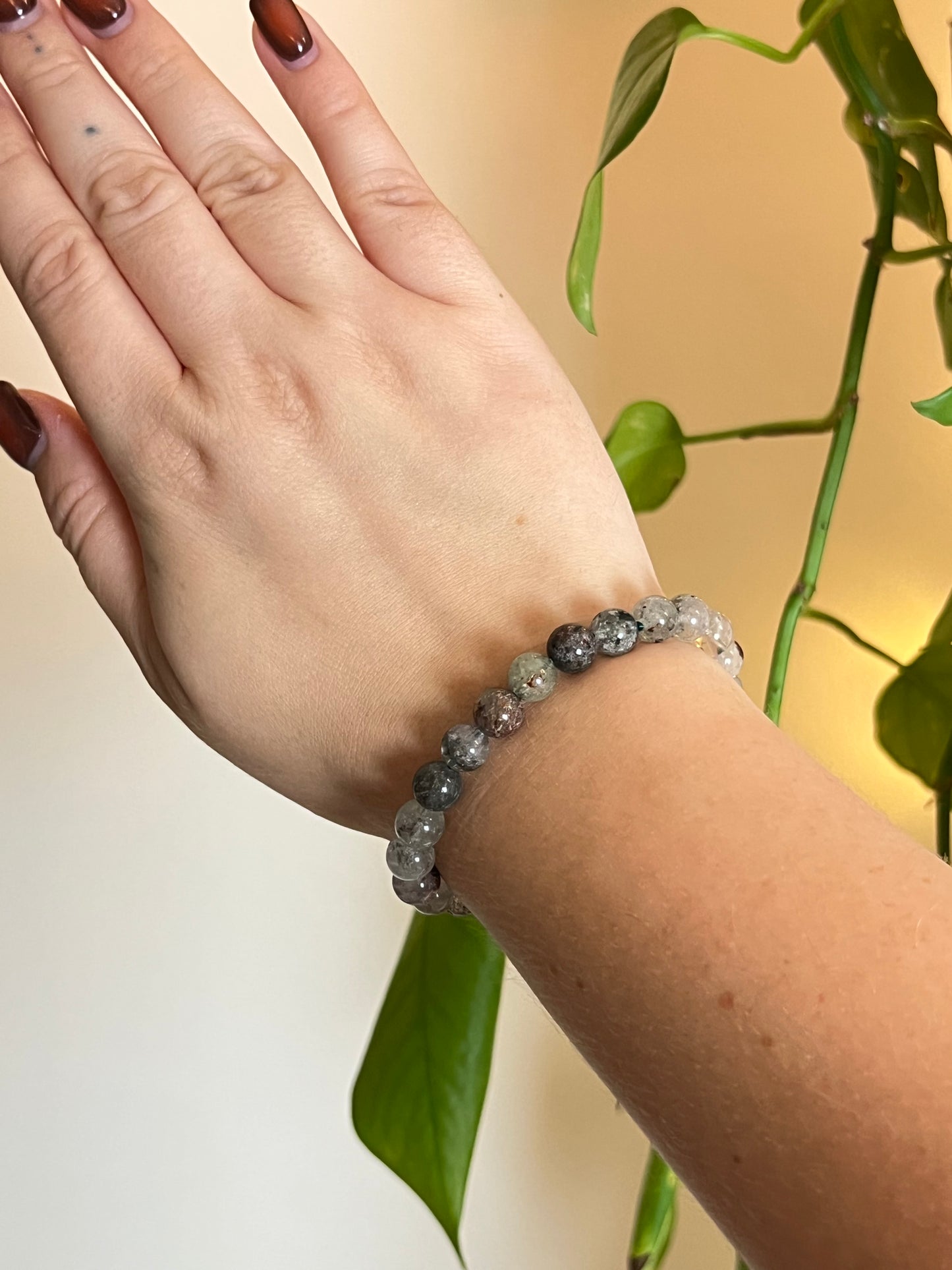Garden Quartz 8mm Bracelet