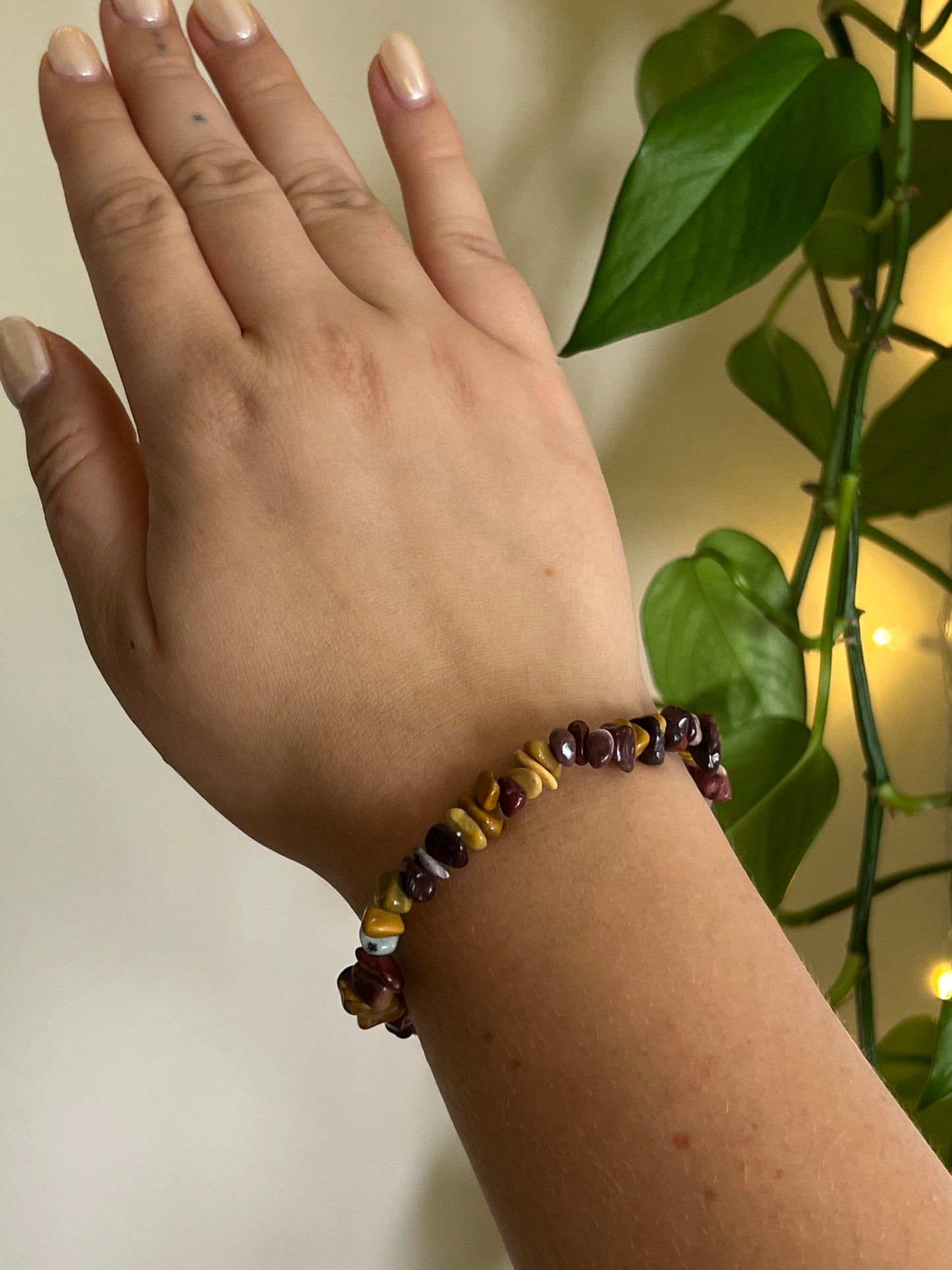 Mookaite Jasper Chip Bracelet