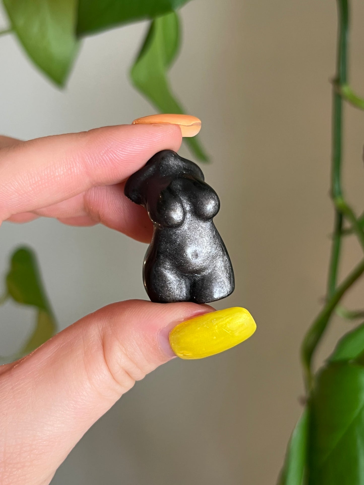 Silver Sheen Obsidian Curvy Body