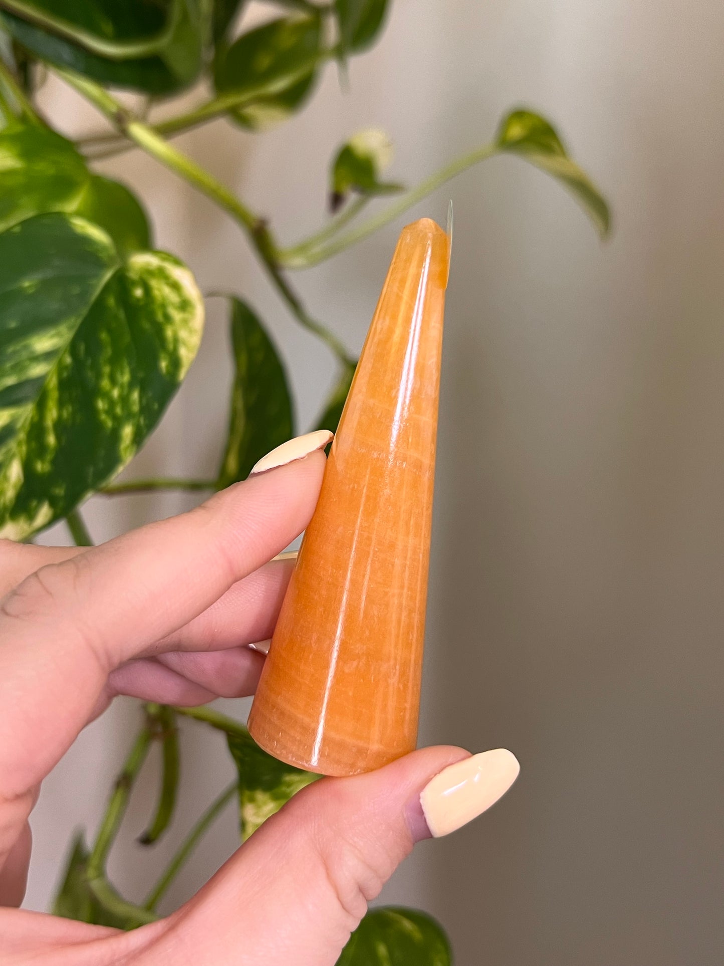 Orange Calcite Ring Holder - 4
