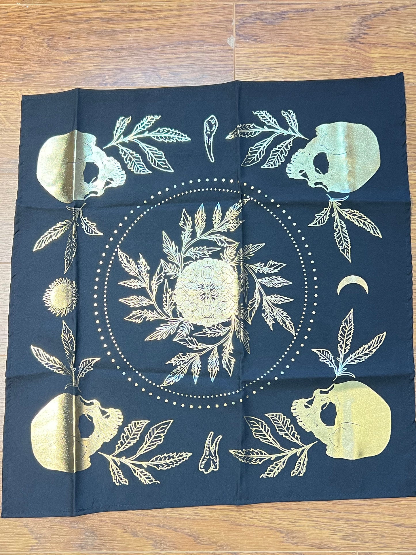Teeth & Bone Tarot Altar Cloth