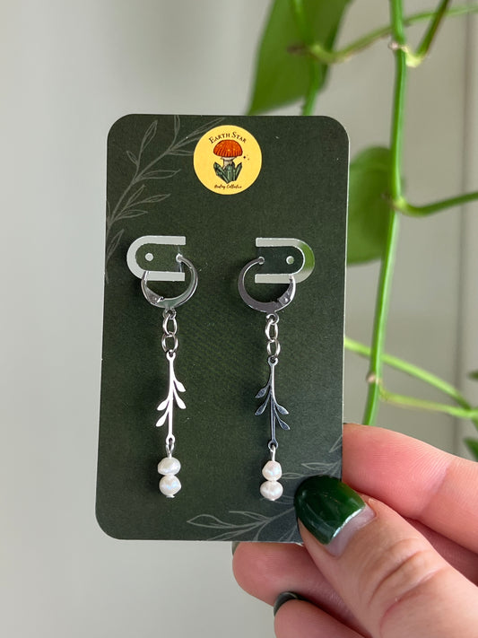 Freshwater Pearl Leaf Earrings