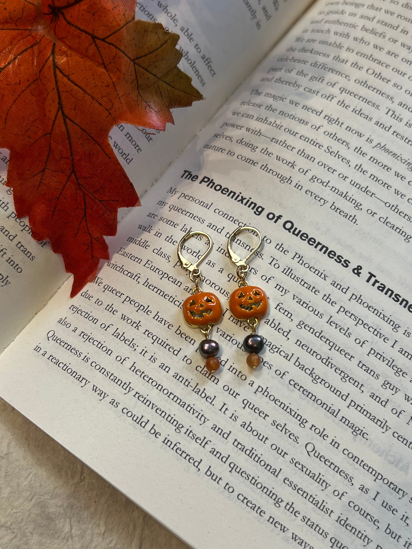 Black Pearl Pumpkin Earrings