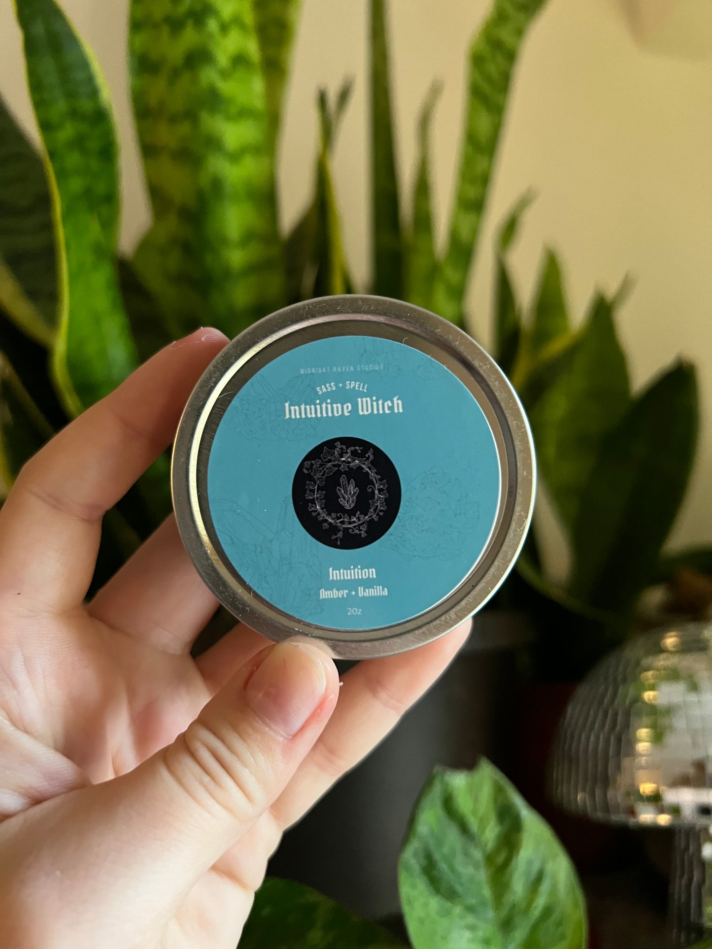 Intuitive Witch Lg Tealight