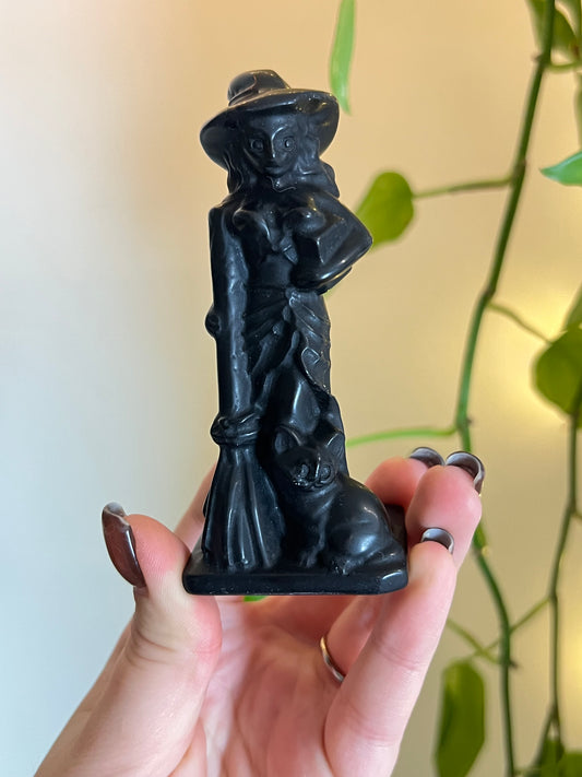 Black Obsidian Witch w/ Familiar (Cat)