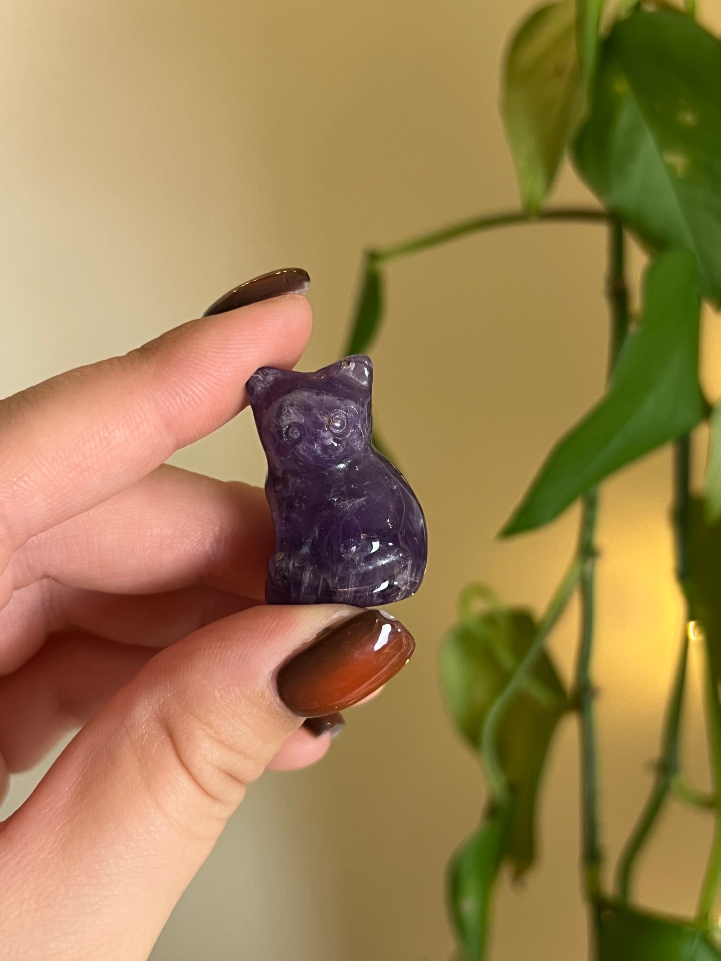 Small Cat Carving - 9 Materials đ