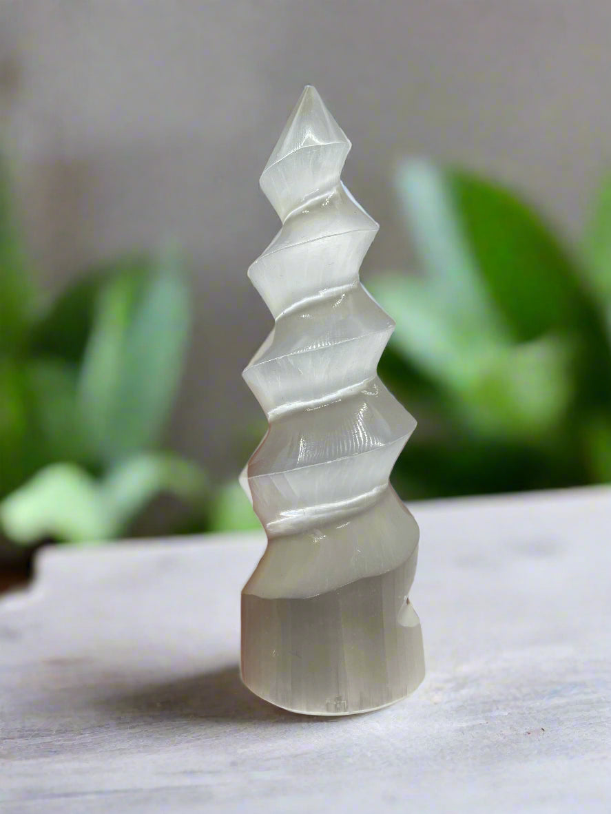 Spirale de longeron en satin de sélénite - Moyenne