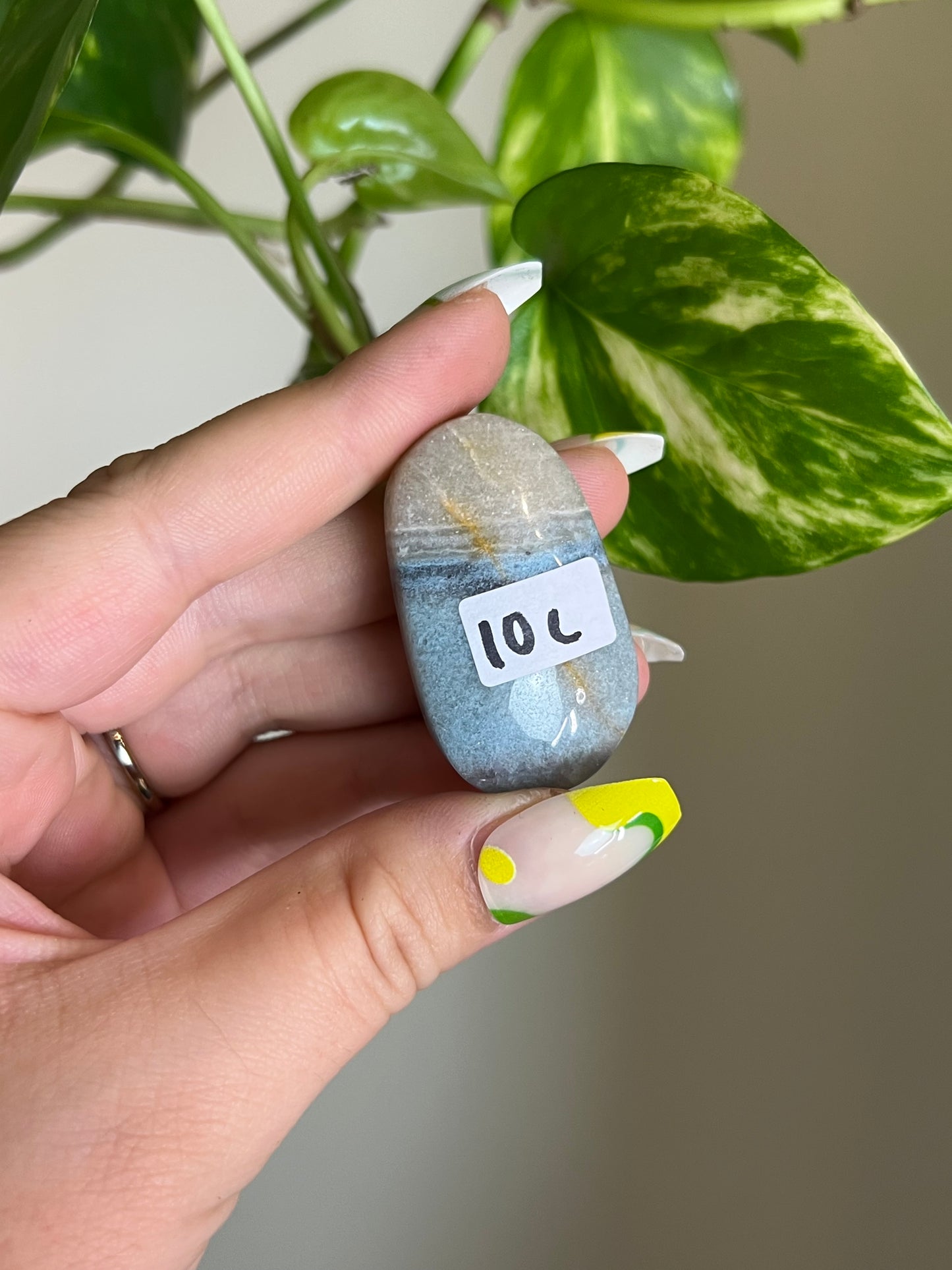 Trolleite Small Palm Stone