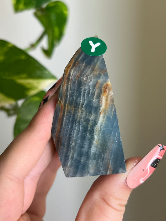Blue Lemurian Aquatine Calcite Gusher - Y 🍬