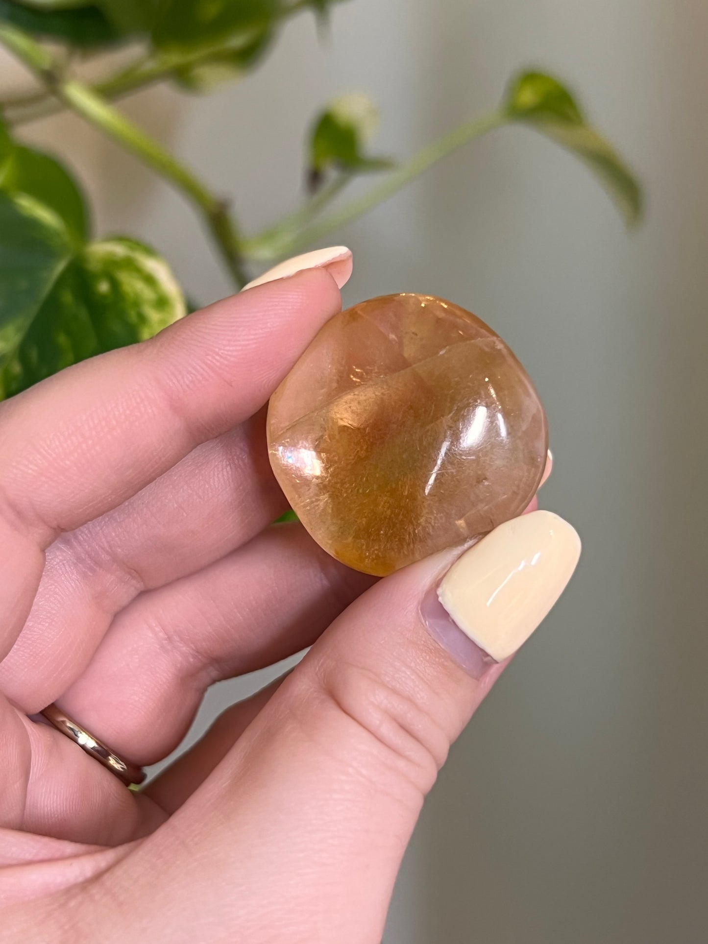 Flashy Honey Calcite Button