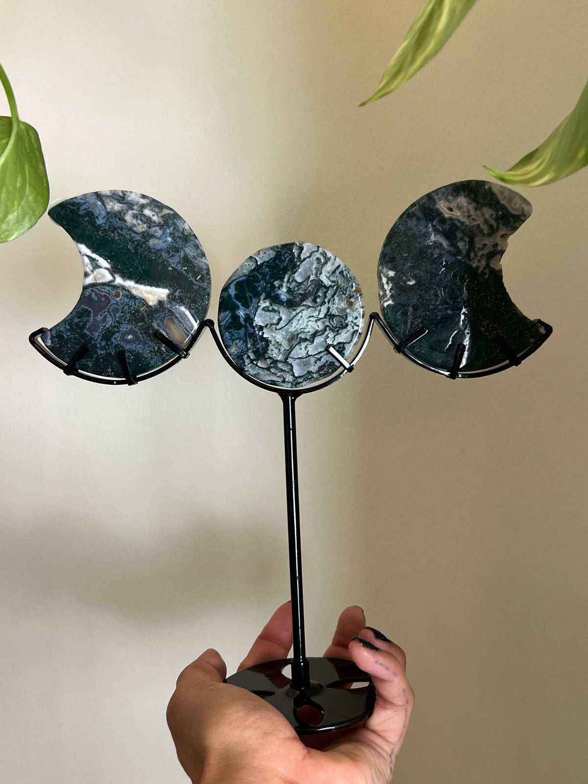 Druzy Moss Agate Triple Moon Stand - N