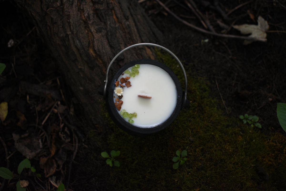 Mabon Magic Cauldron Candle | Spiced Apple Cider 🍏