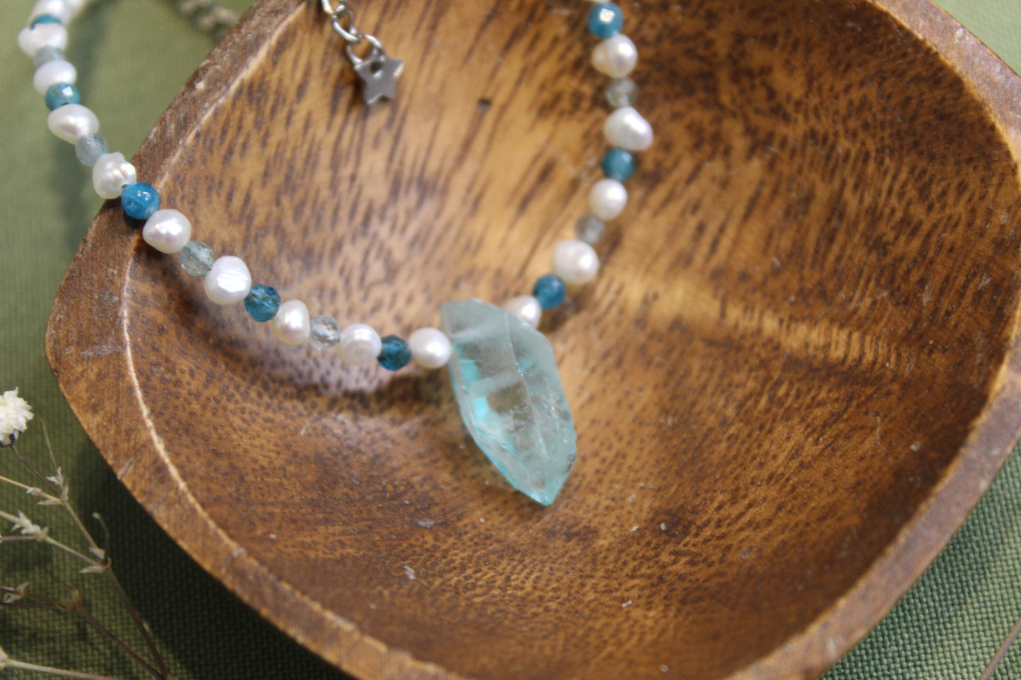 Aura Quartz, Apatite & Pearl Bracelet