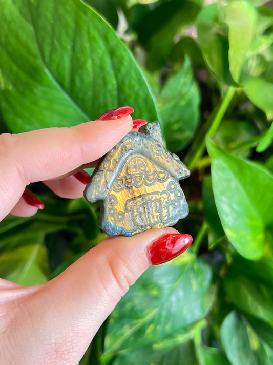 Flashy Labradorite Gingerbread