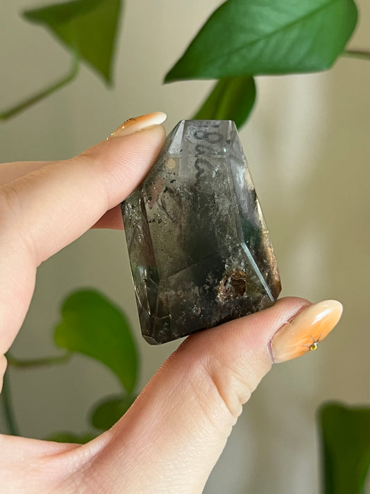Garden Quartz Gusher - Small