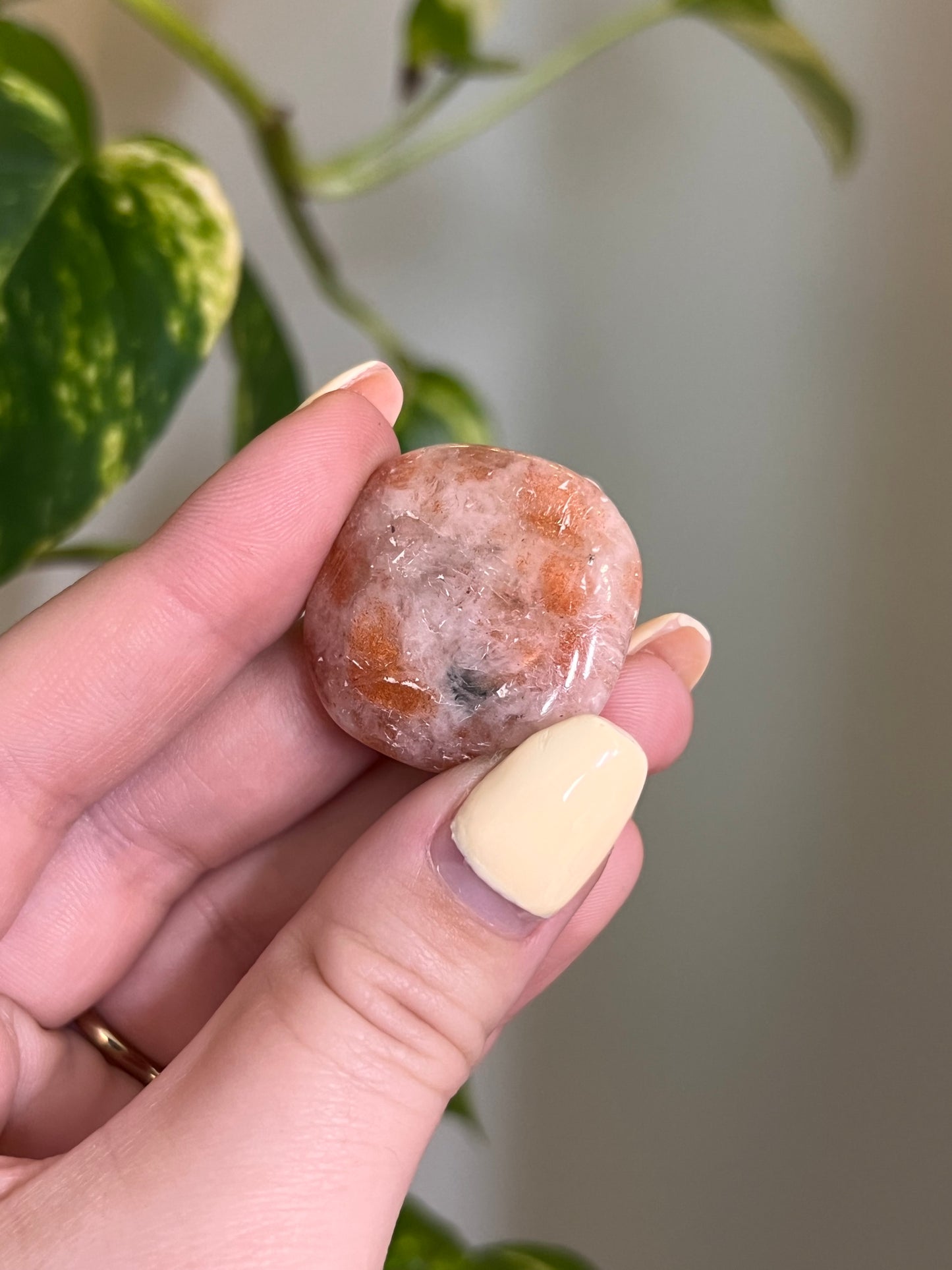 Flashy Sunstone Button
