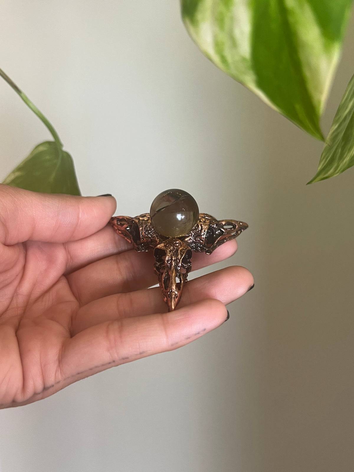 Rose Gold Triple Raven Sphere Stand