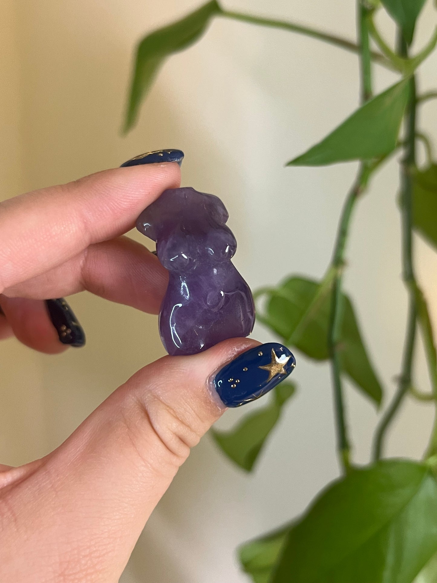Amethyst Curvy Body