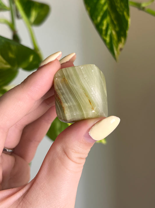 Green Banded Onyx Tumbled