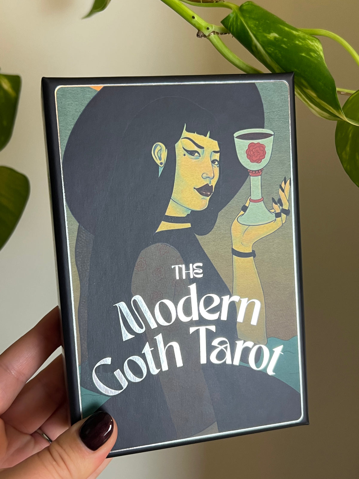 The Modern Goth Tarot Deck