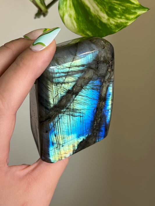 Flashy Labradorite Freeform - V