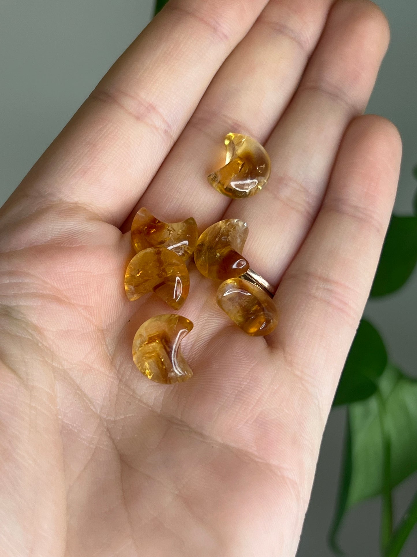 Citrine Mini Moon