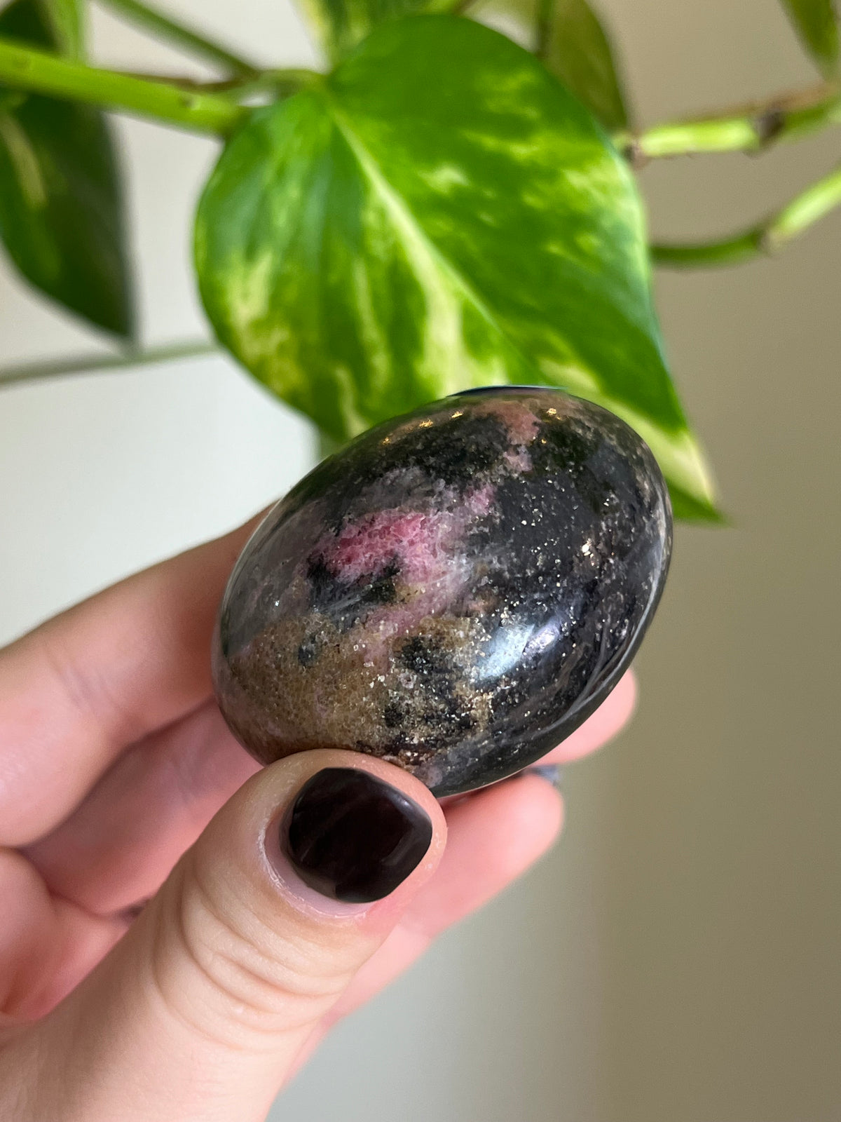 Madagascar Rhodonite Palm Stone - P