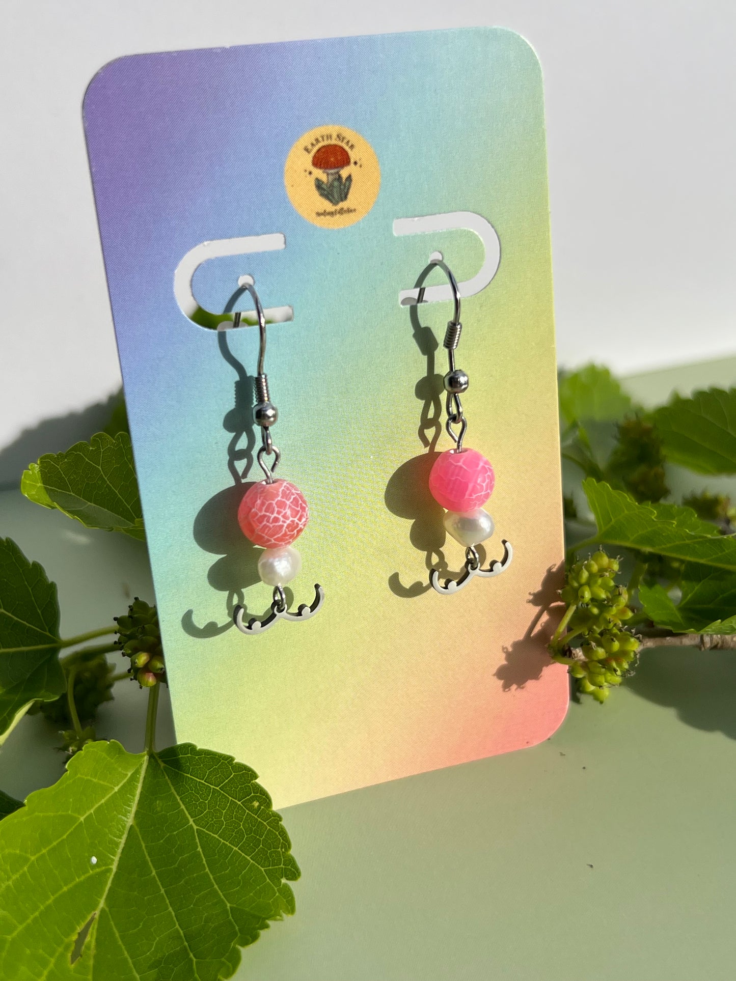 Pink Crackle Agate and Freshwater Pearl 🍈🍈 Earrings