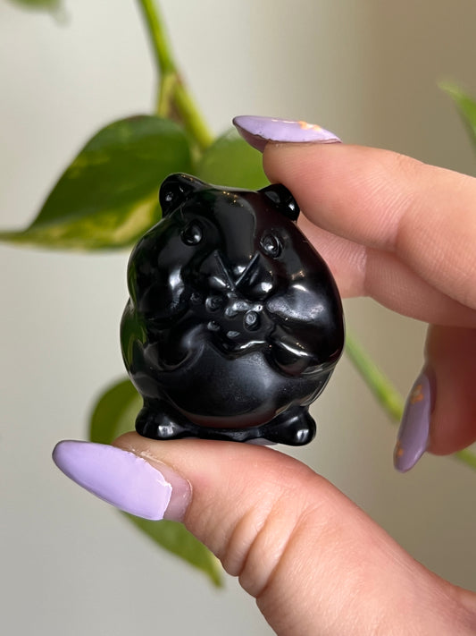 Black Obsidian Mouse Eating Cheese