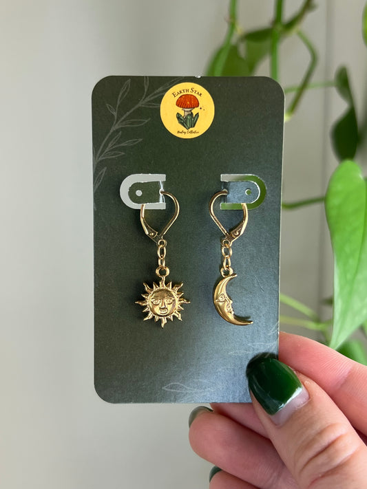 Sun and Moon Earrings - Gold