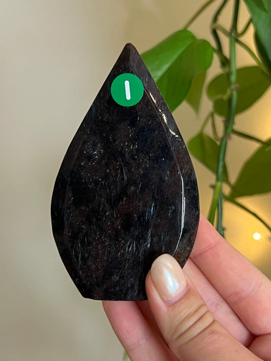 Astrophyllite on Matrix Freeform - i