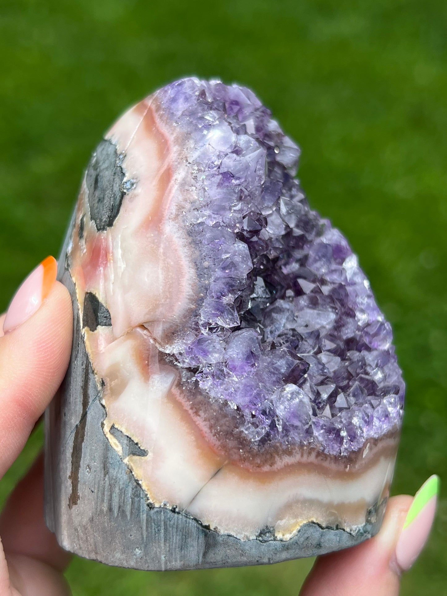 Amethyst Cluster Cutbase