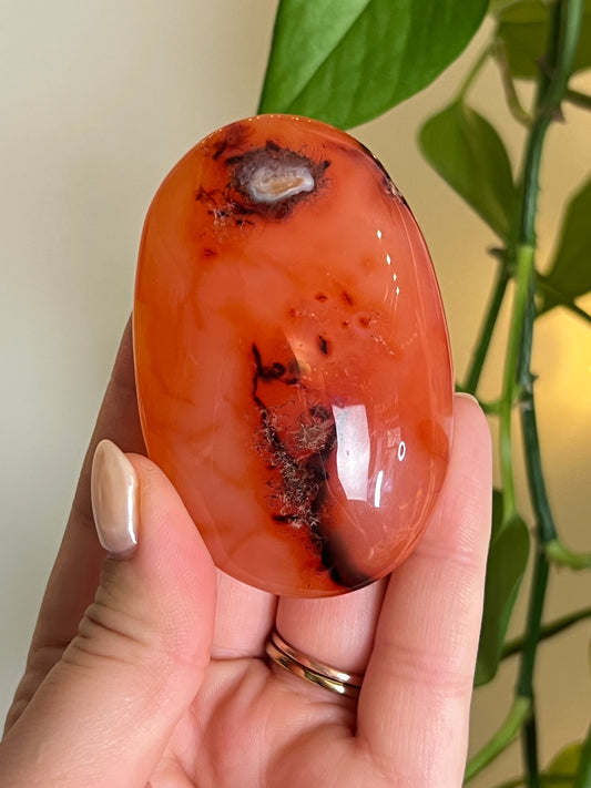 High Quality Carnelian Palm Stone A
