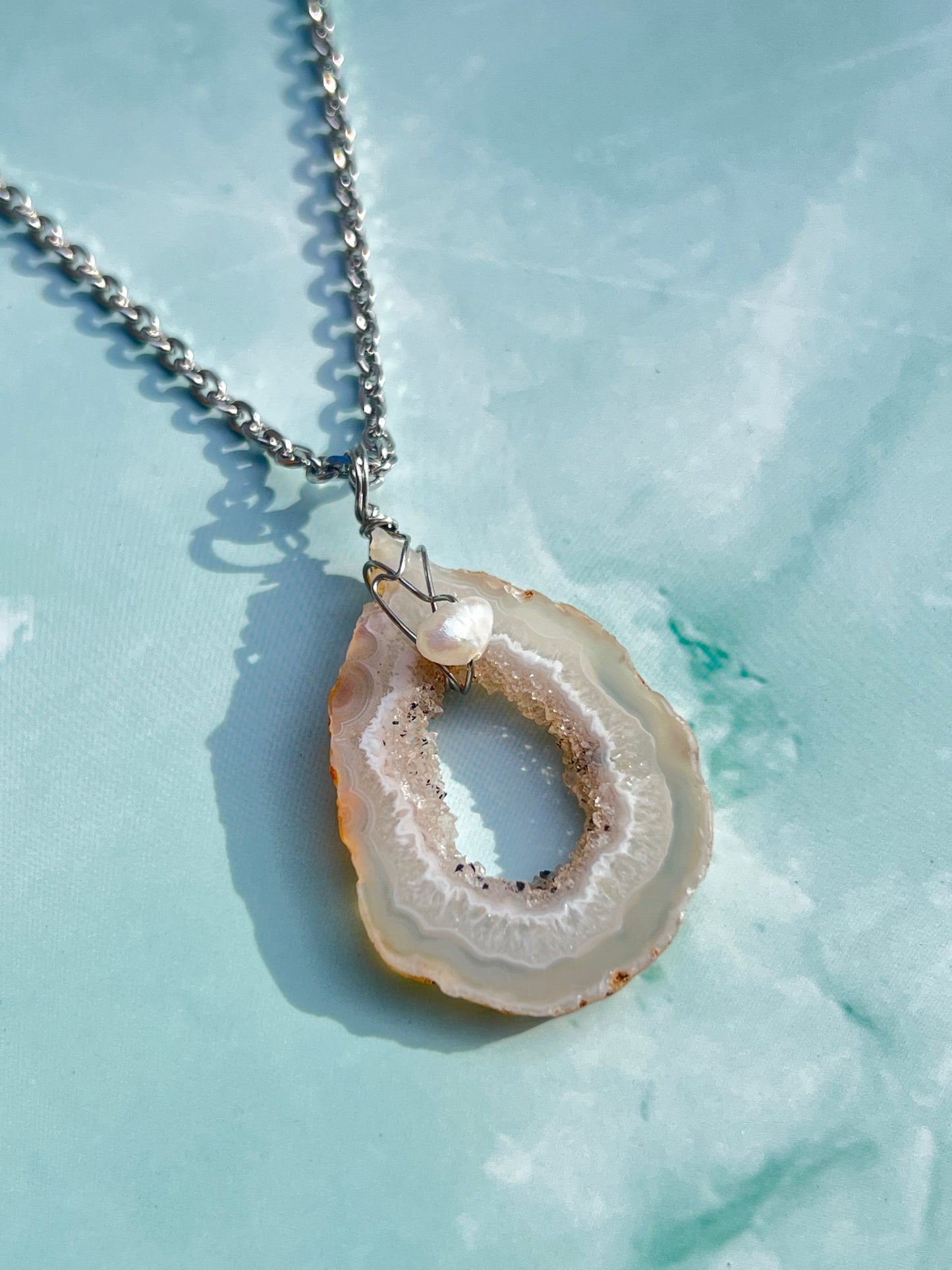 Freshwater Pearl and Druzy Agate Necklace - 3