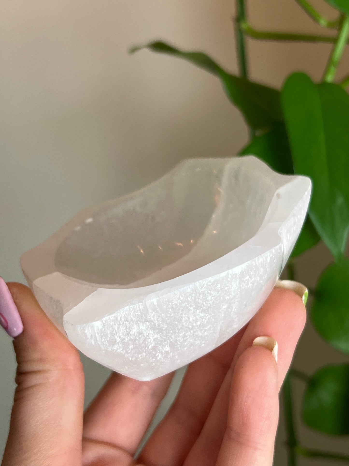 Selenite Satin Spar Leaf Bowl