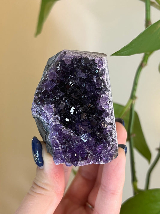 Amethyst Cluster Cut Base