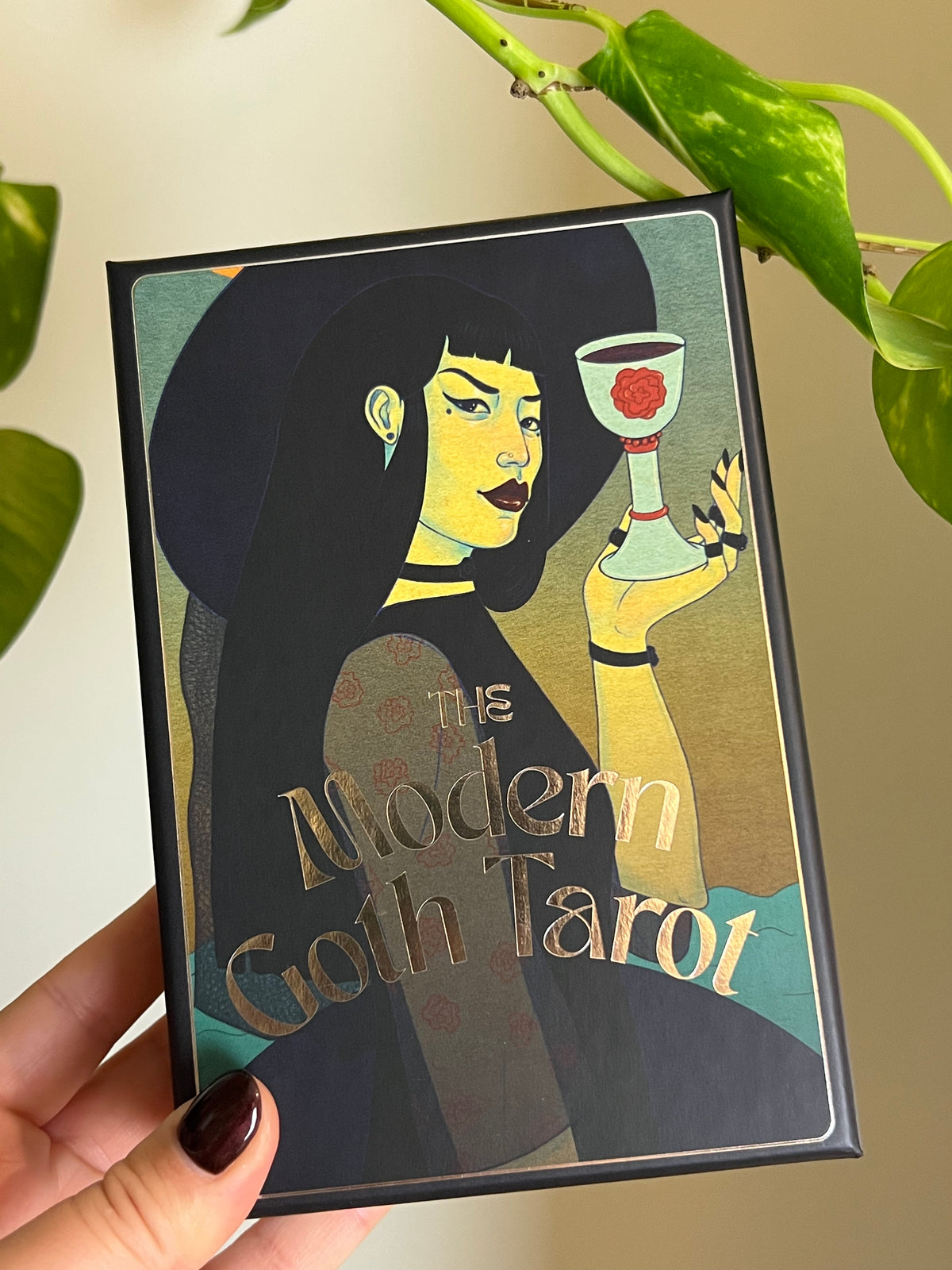The Modern Goth Tarot Deck
