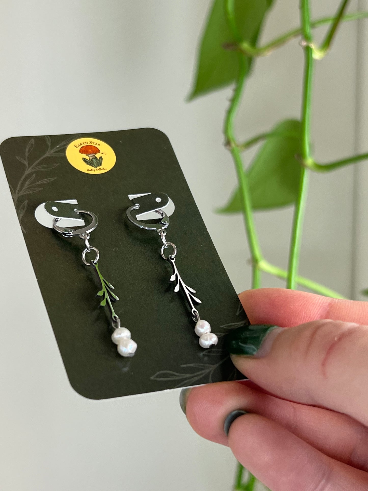 Freshwater Pearl Leaf Earrings