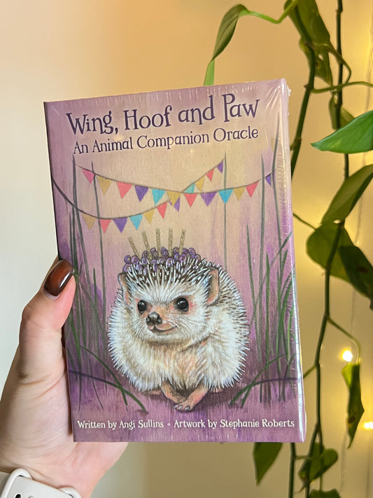 Wing, Hoof and Paw An Animal Companion Oracle Deck