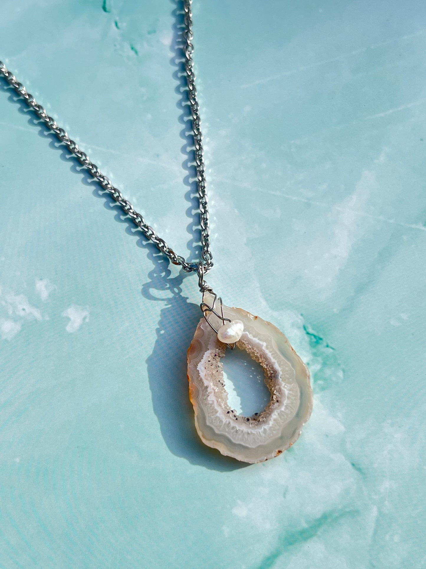 Freshwater Pearl and Druzy Agate Necklace - 3