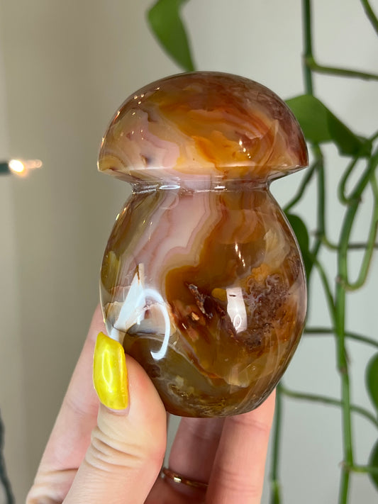 Carnelian Large Mushroom