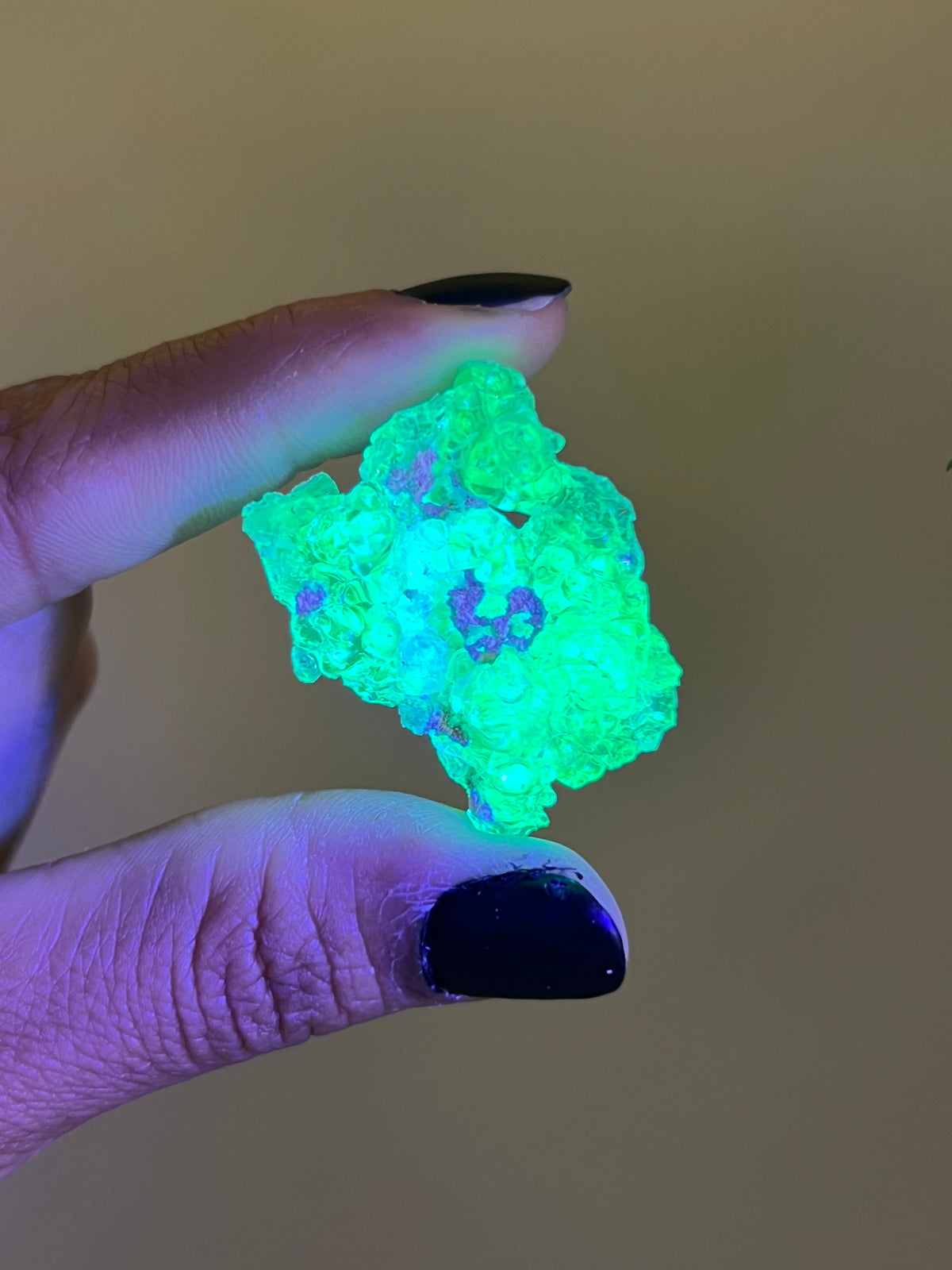 UV Reactive Hyalite Opal - H