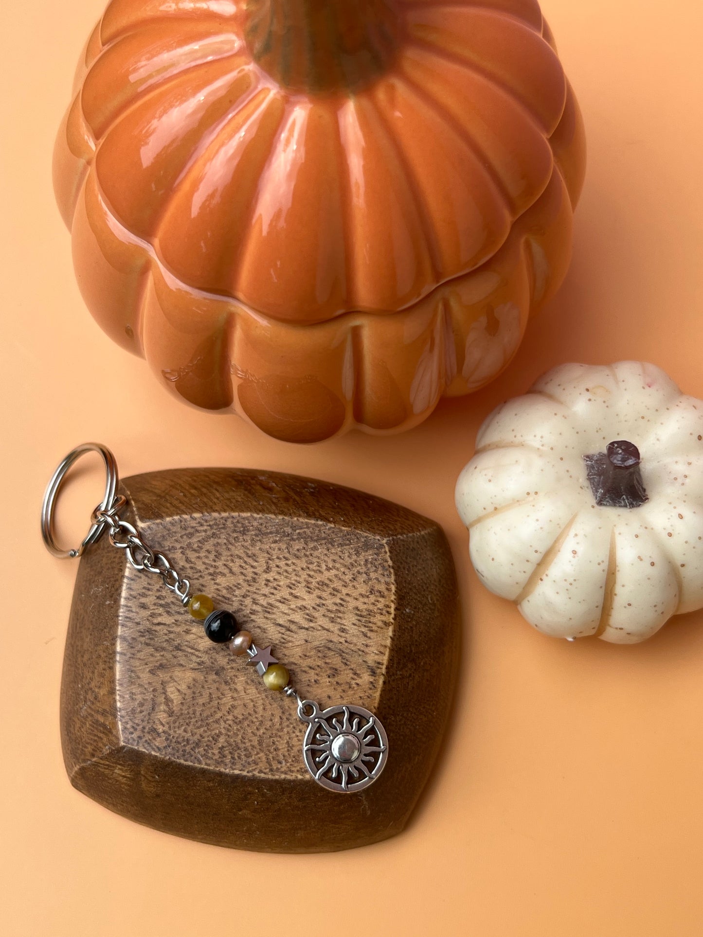 Summerween Star Keychain
