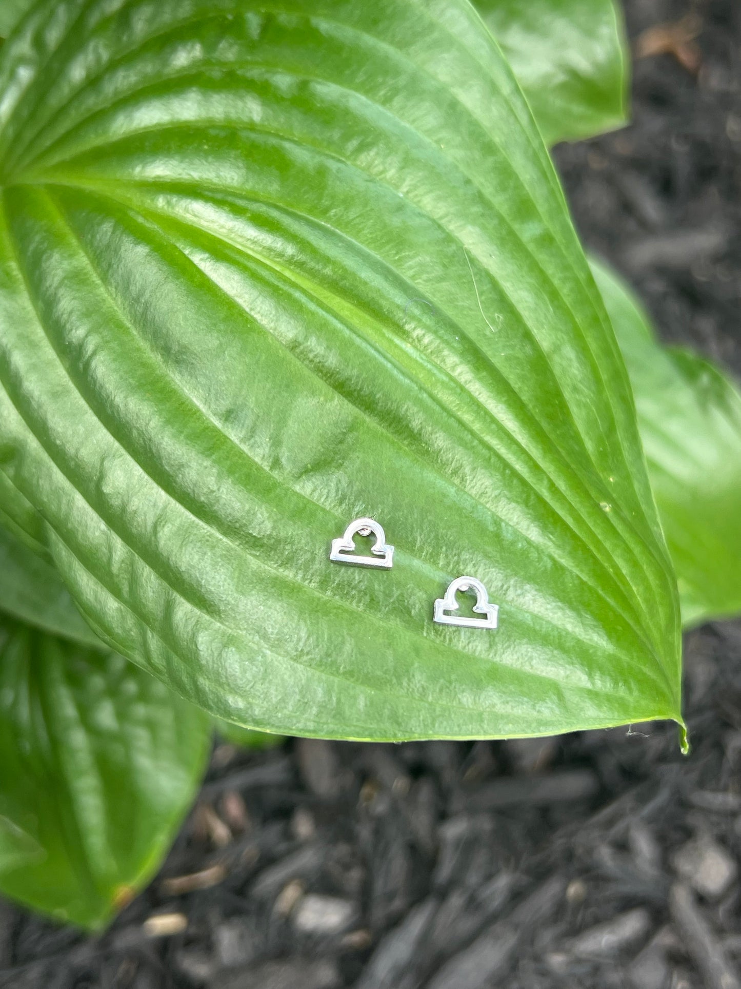 Libra Silver Zodiac Sign Studs ♎️