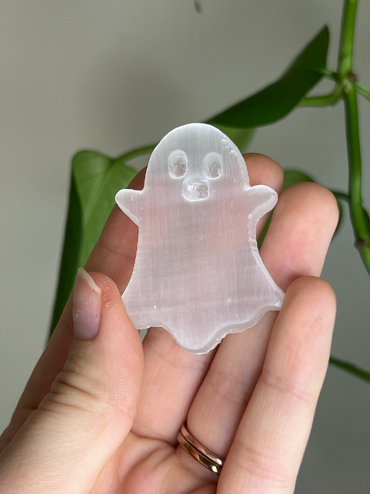 Selenite Satin Spar Ghost