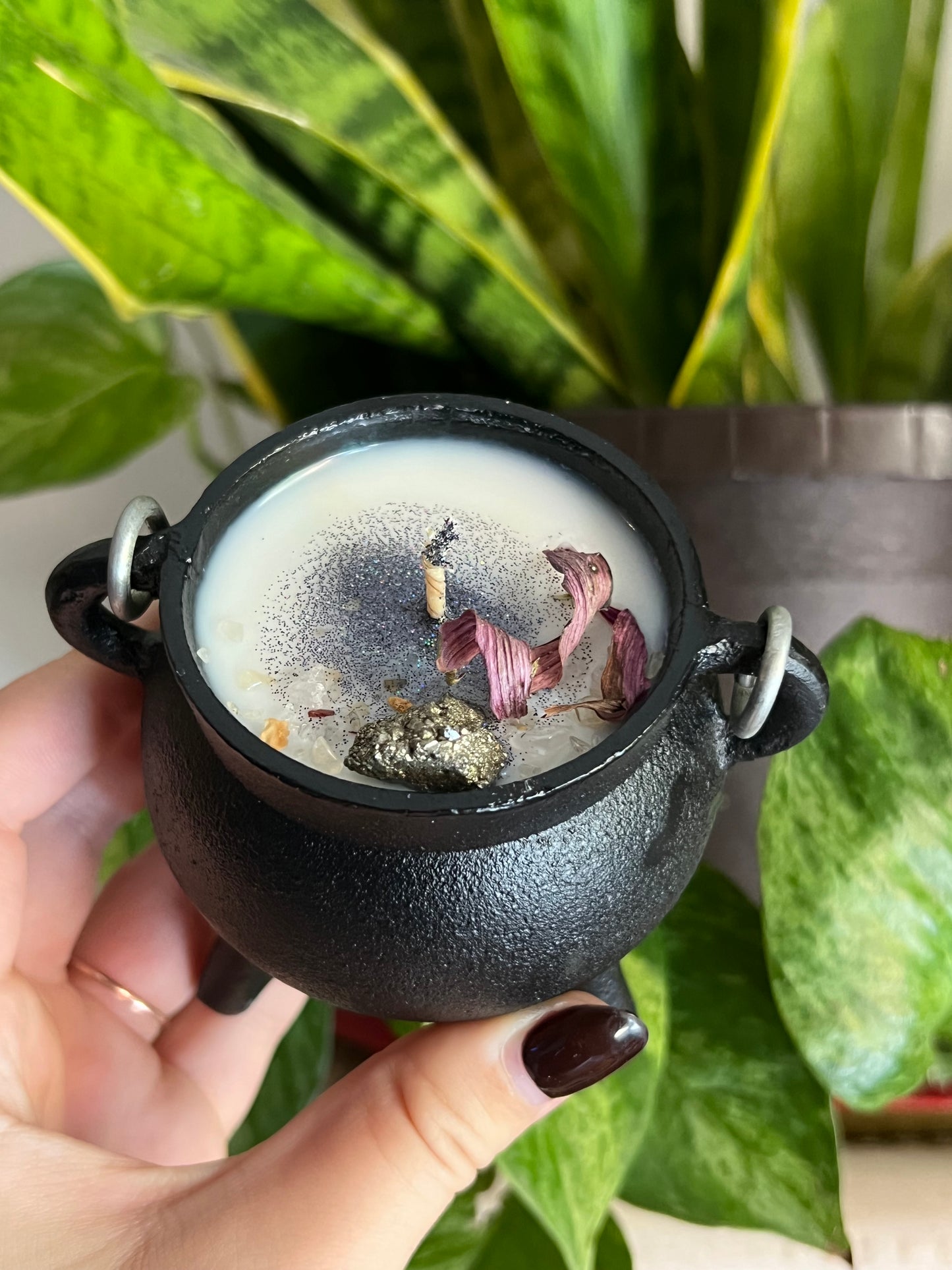 Manifestation Cauldron Candle